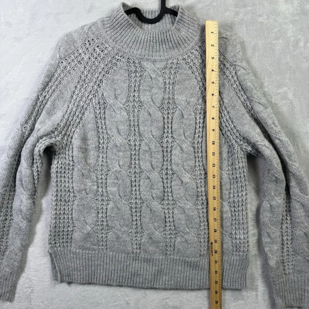 J Crew Crew Neck‎ Cable Knit Sweater Women's XXS Grey Acrylic/Alpaca Blend Grey